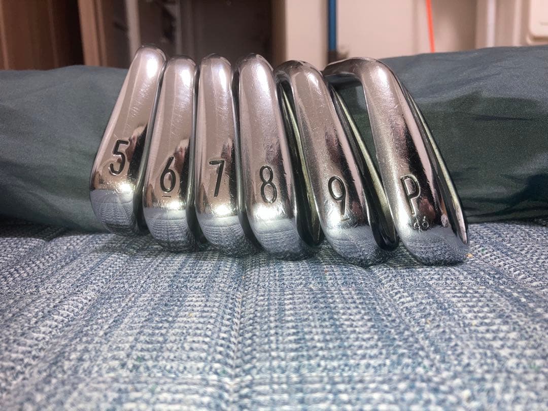 タイトリスト T100(2019) 5〜P 6本