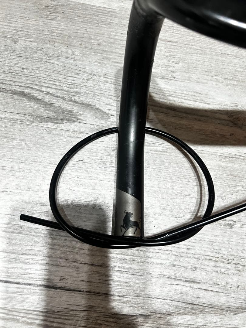 ウルサス URSUS MAGNUS H01 カーボンハンドル レックマウント