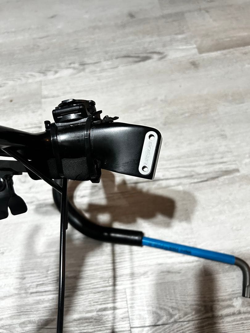 ウルサス URSUS MAGNUS H01 カーボンハンドル レックマウント