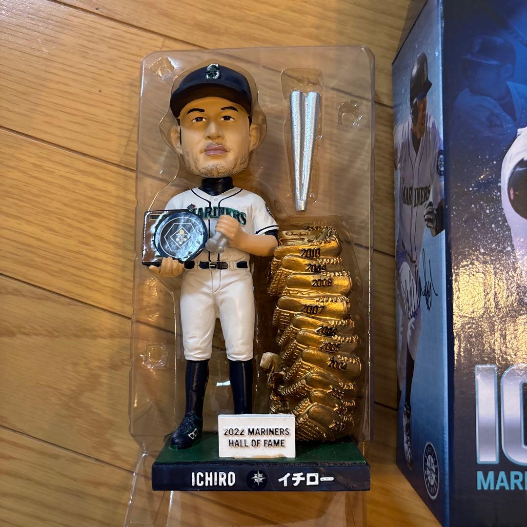 イチロー 2022年マリナーズ殿堂入りボブルヘッド