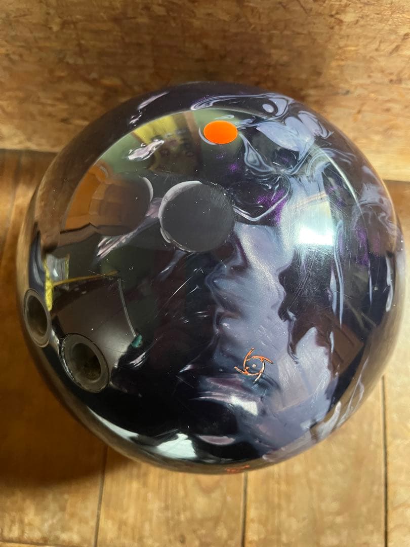 ボウリングボール　DNAコイル2 15.3