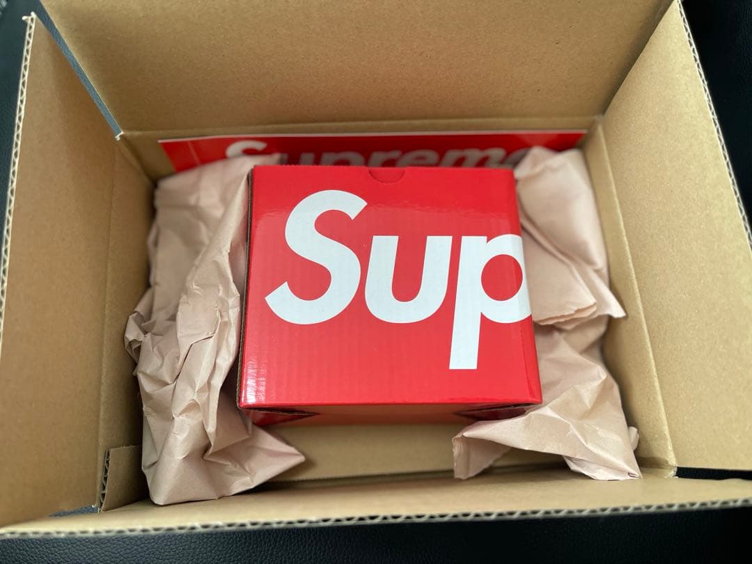 SEIKO Supreme デジタル 時計 レッド ボックスロゴステッカー付