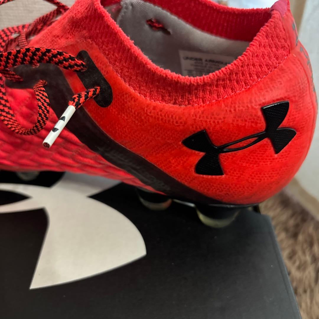 Under Armour クローン マグネティコ プロ(レッド)AG/HG