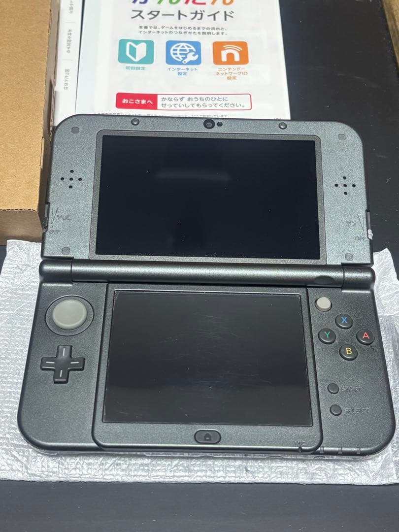 Newニンテンドー3DS LL メタリックブラック