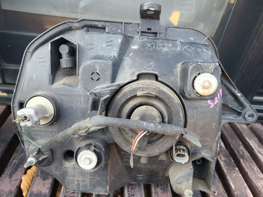 SUZUKI ジムニー JB23 ヘッドライト左右