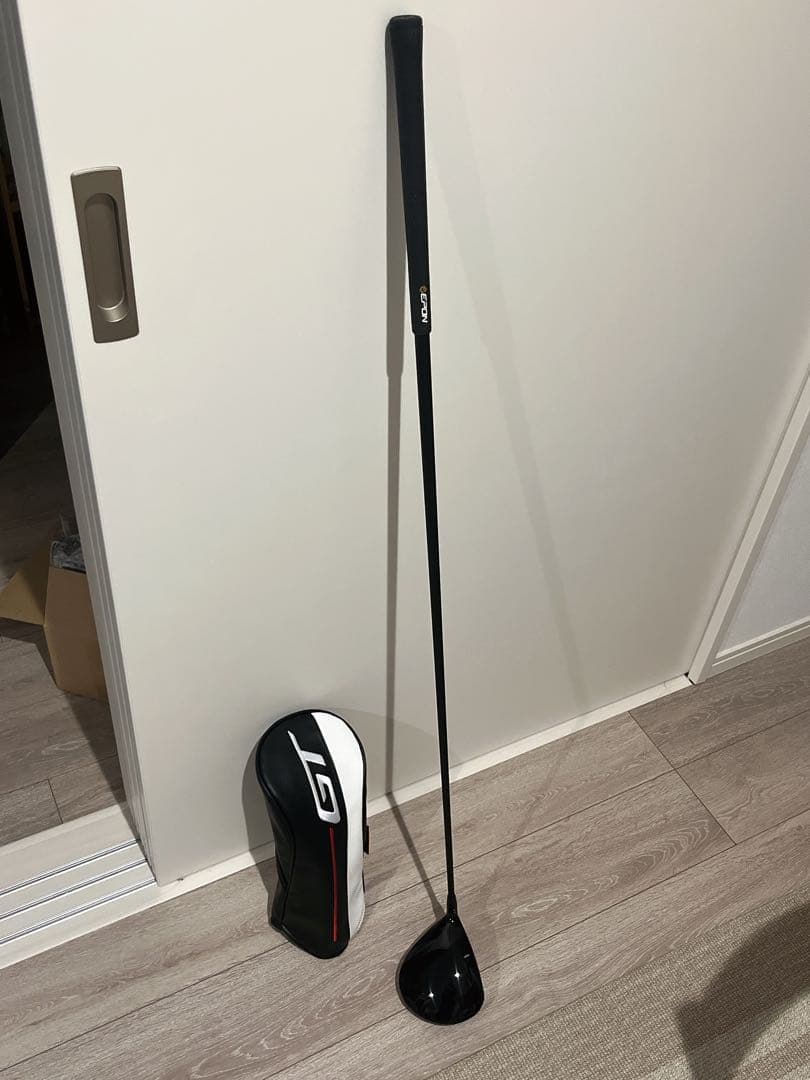 美品　タイトリストGT3 ドライバー 10° ヘッドカバー付き