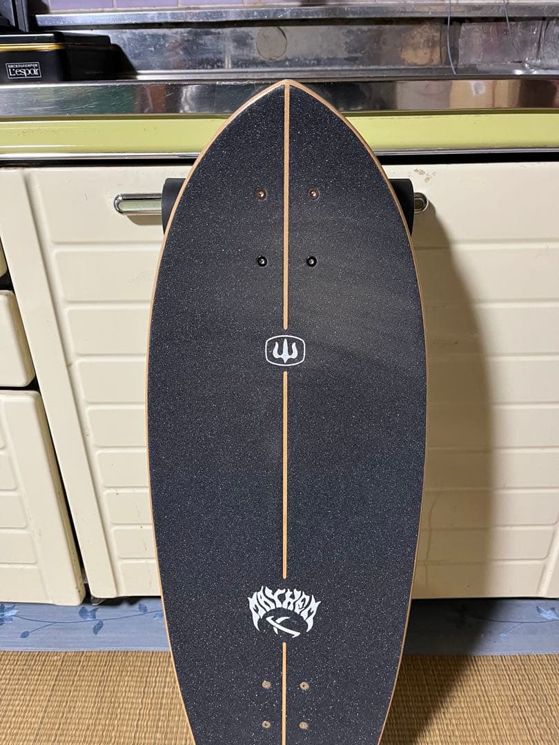 カーバースケートボード。Lost 32 Quiver killerCX4