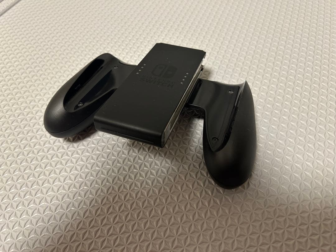 Nintendo Switch 通常版 本体(グレー)