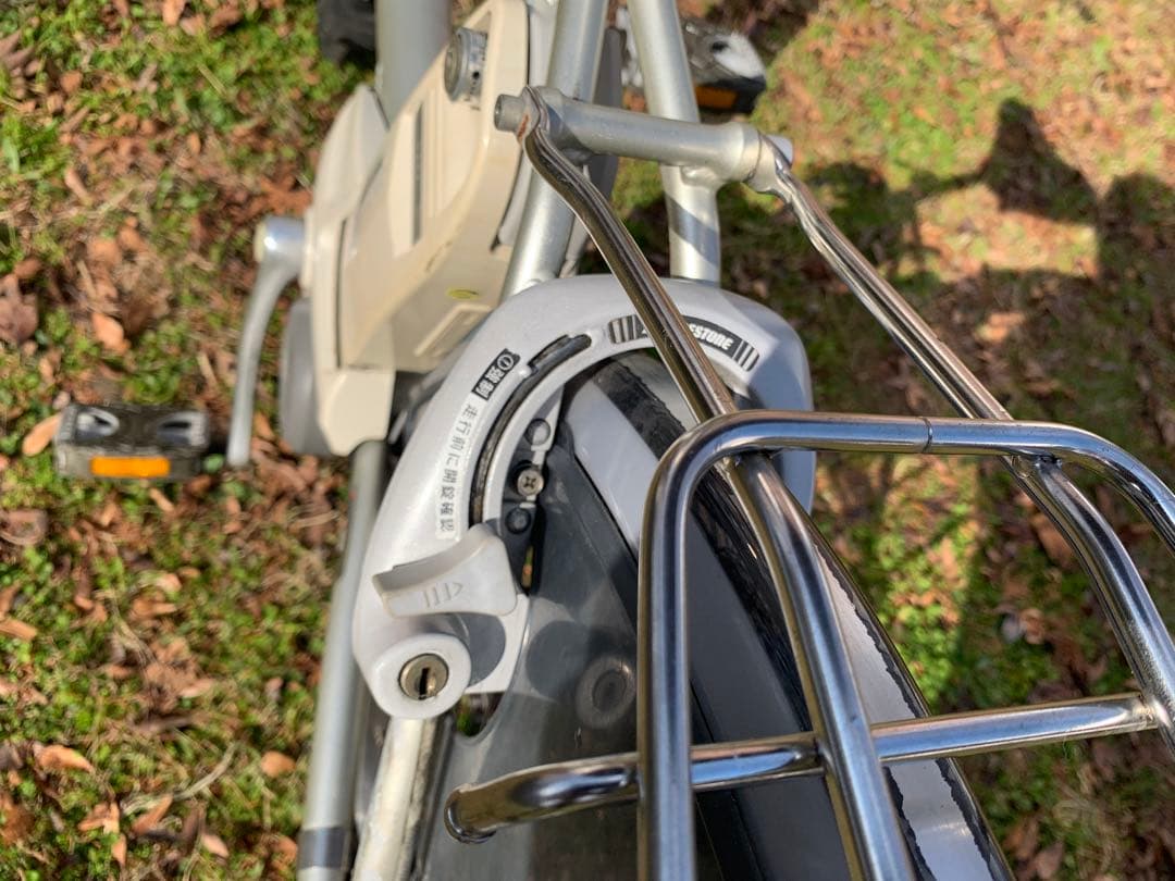 電動アシスト自転車　ブリヂストン アシスタU STD 引き取り限定