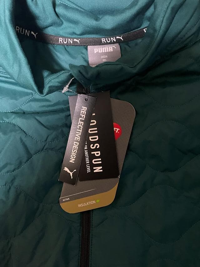 未使用　 プーマ CLOUD WRパデッドJKT 524613