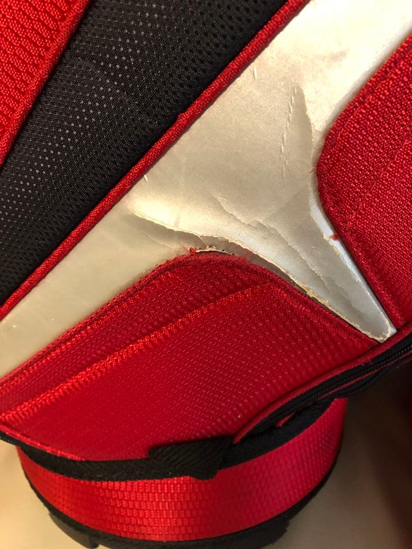 【送料込み】大人気　テーラーメイド　　Taylormade キャディバッグ 赤