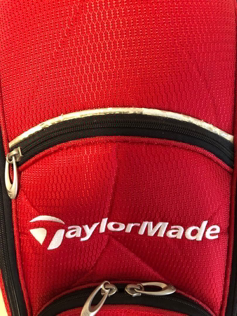 【送料込み】大人気　テーラーメイド　　Taylormade キャディバッグ 赤