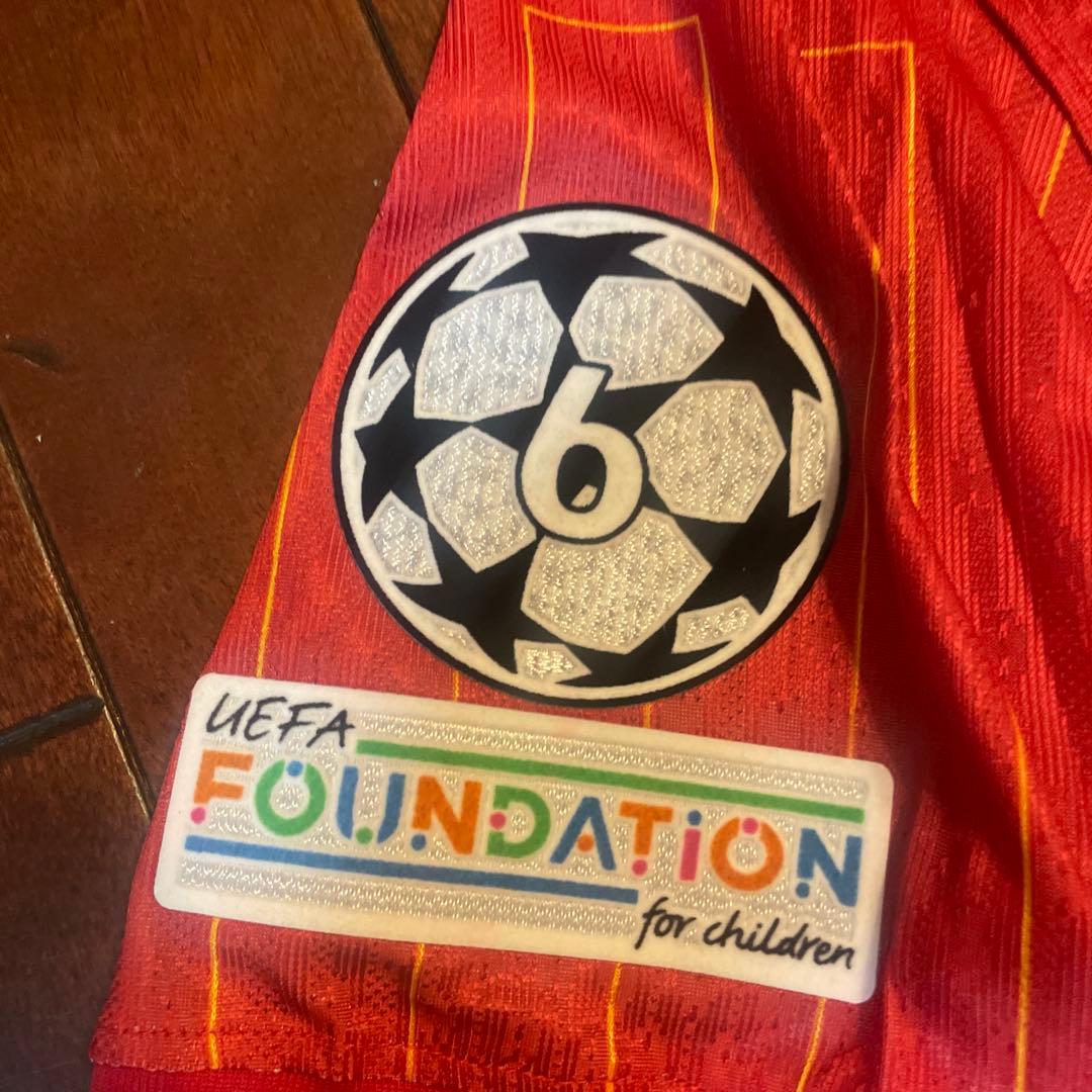 サラーユニフォーム