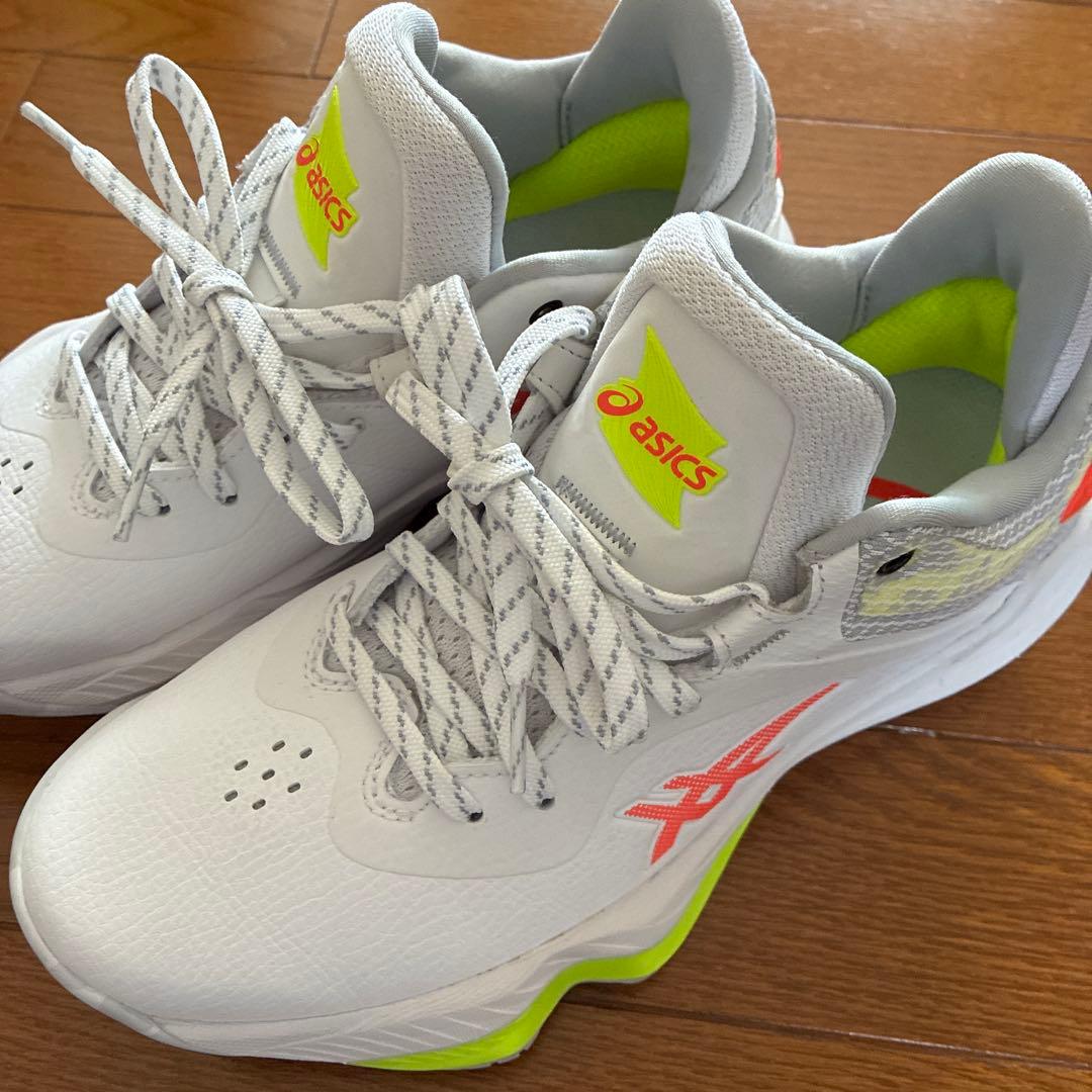 NOVA SURGE LOW ノヴァサージロー アシックス バッシュ