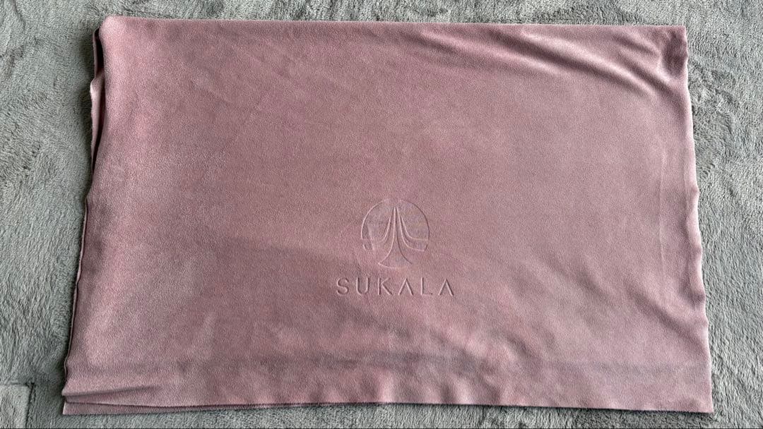 SUKALA ヨガウエア、ヨガマット　３点セット　定価23,000円ほど