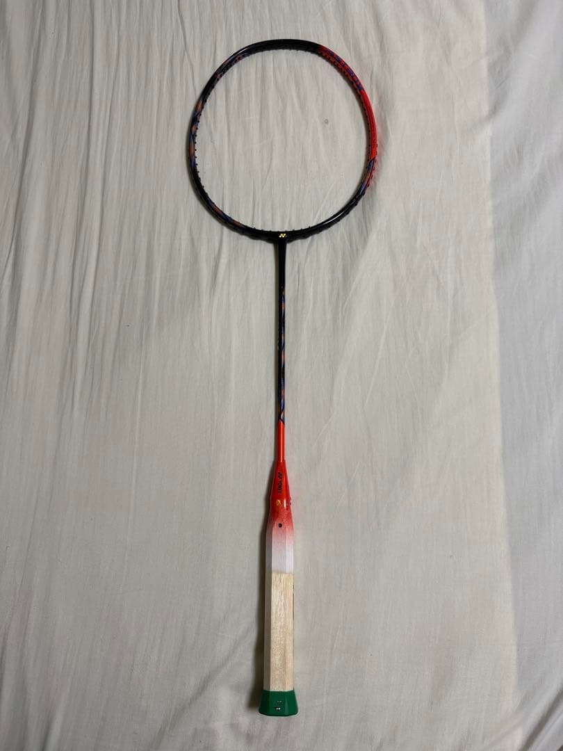 アストロクス77プロ、ナノレイzスピード バドミントンラケット