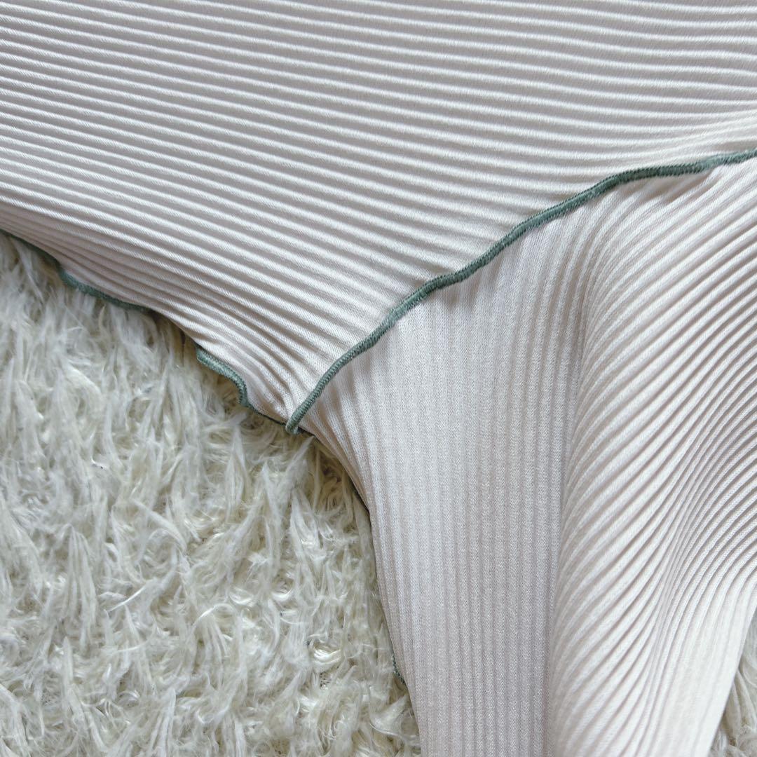 美品　todo kotohayokozawa プリーツワンピース　ホワイト