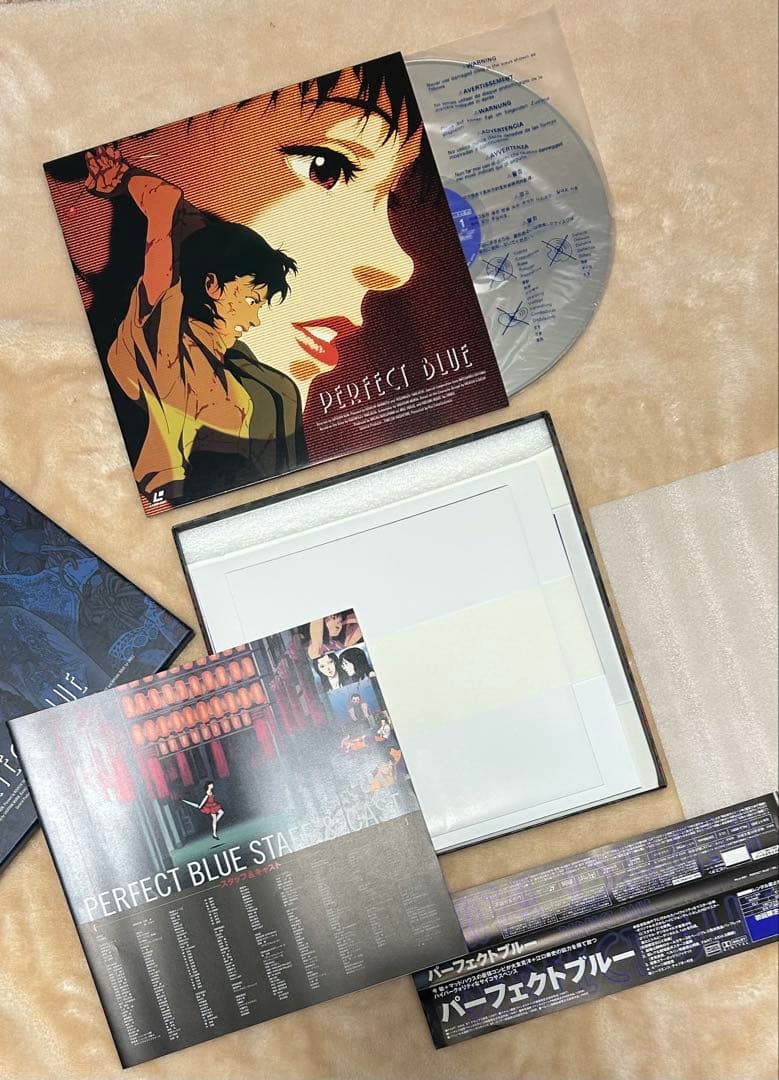 PERFECT BLUE レーザーディスク初回限定生産 BOX‼️