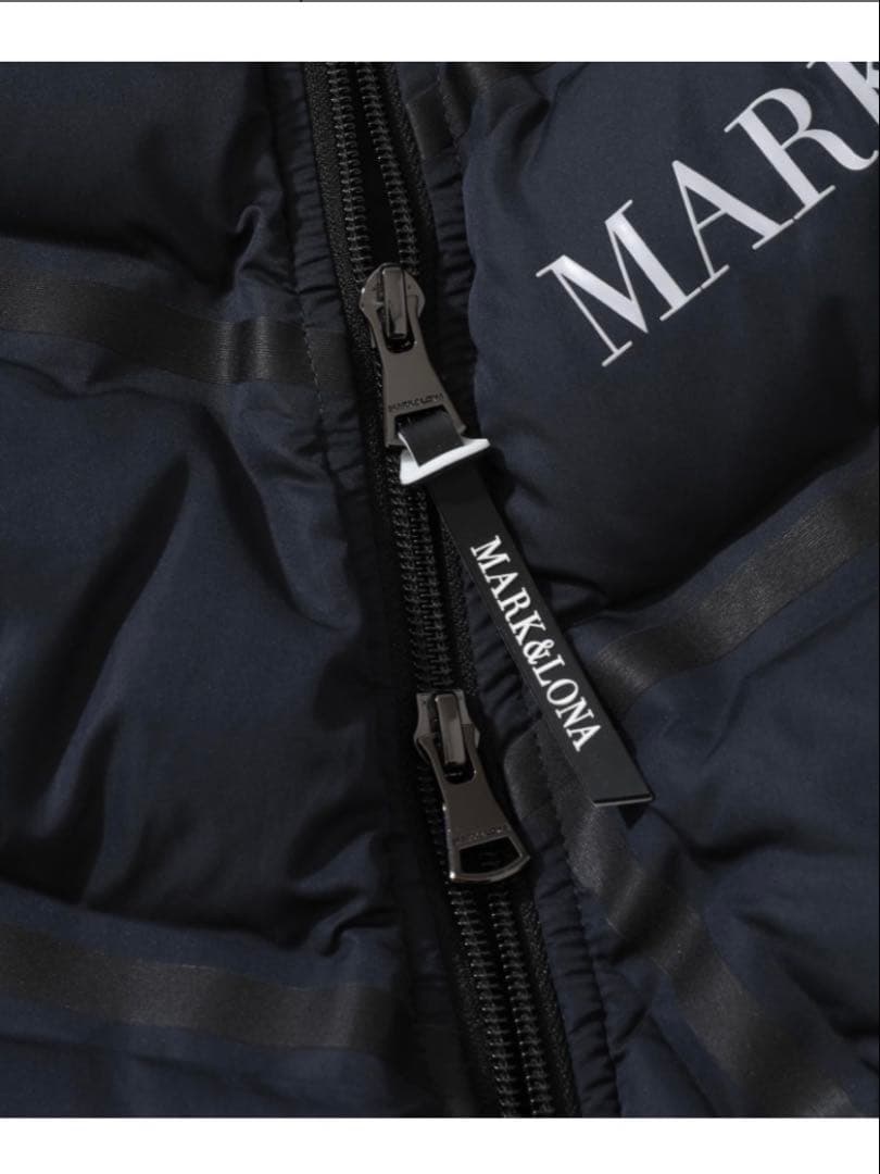 マークアンドロナ MARKALONA ダウンジャケット ブラック