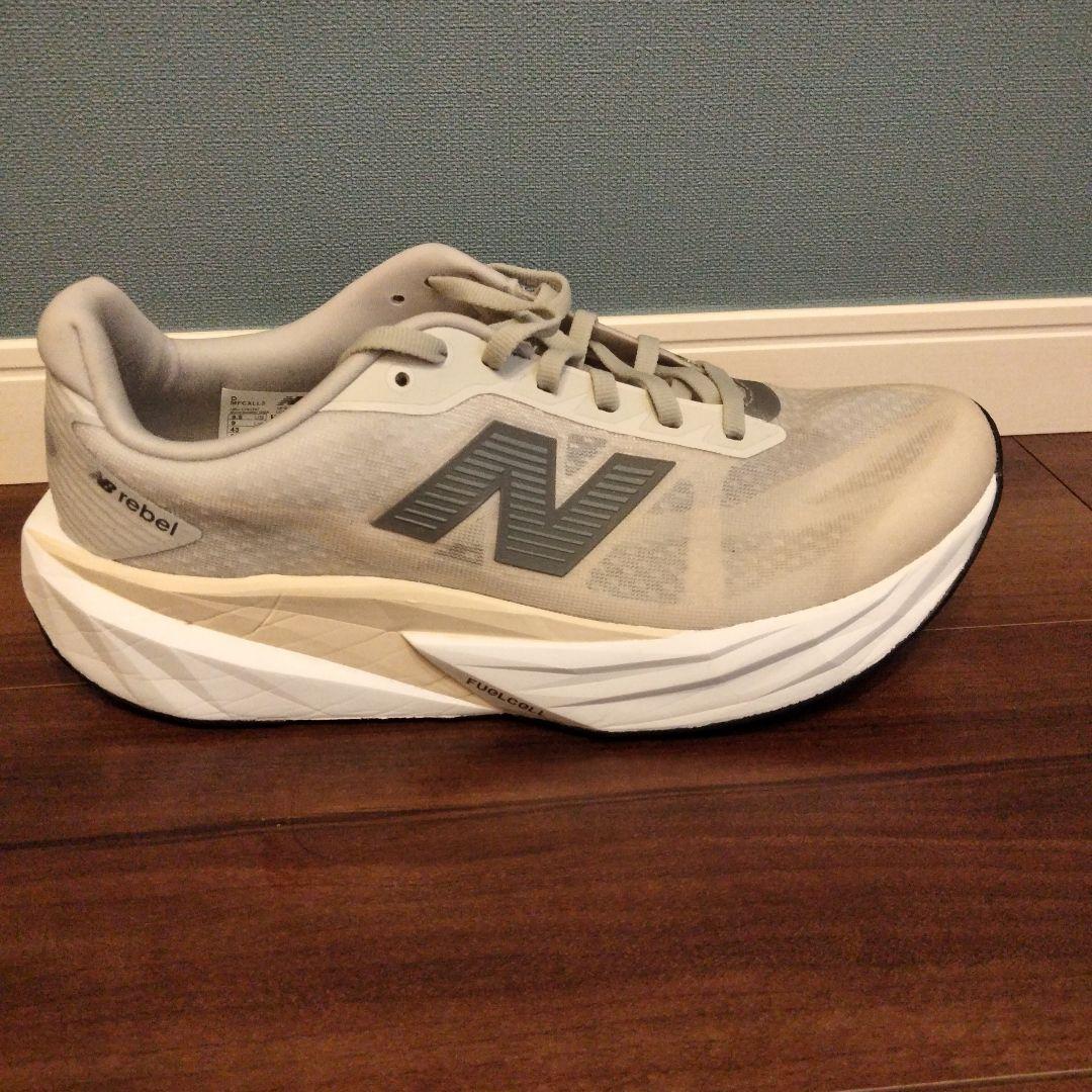 ニューバランス／フューエルセルレベルV5／27.5cm