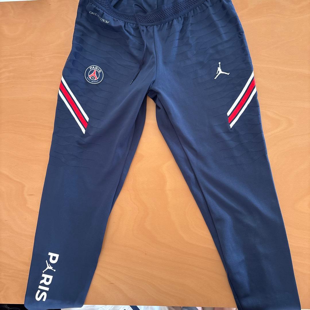 パリサンジェルマン　トラックスーツ上下