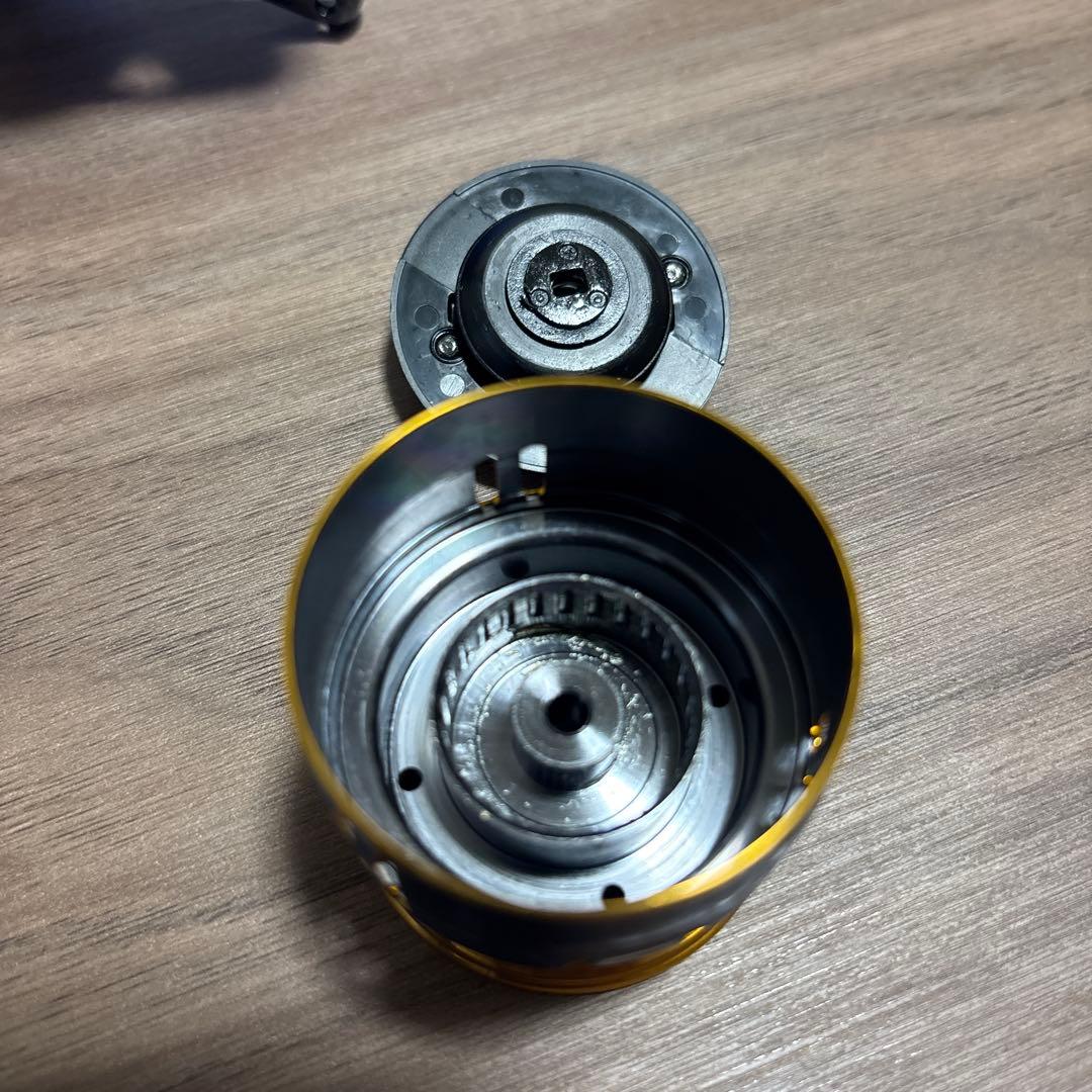 美品ダイワ 18フリームスLT 2500S-XH