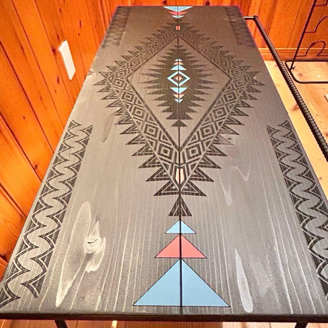 No.565 アイアンローテーブル オルテガテーブル　ネイティブ柄