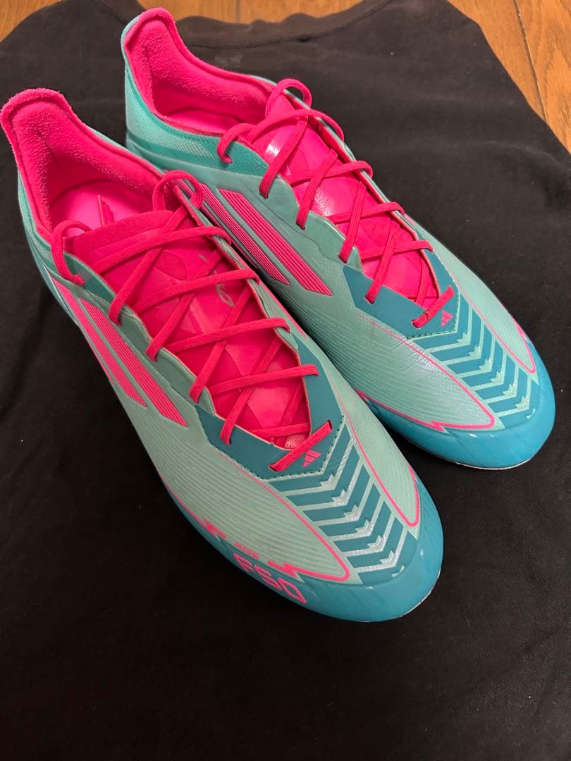 ク*ワ様 f50 メッシモデル　25.5 トップモデル