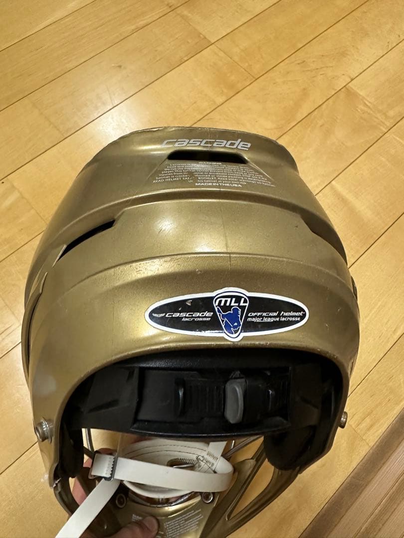 Cascade ゴールド ヘルメット サイズR