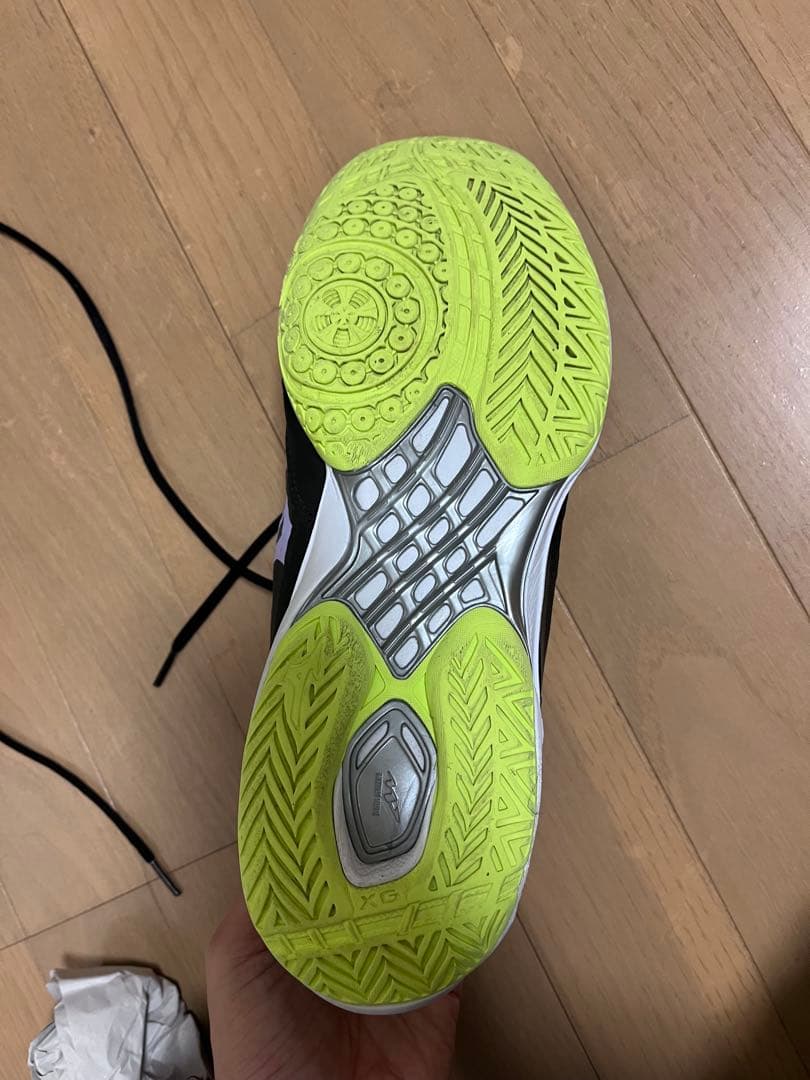 Mizuno バドミントンシューズ ウエーブクローNEO3 27.5cm