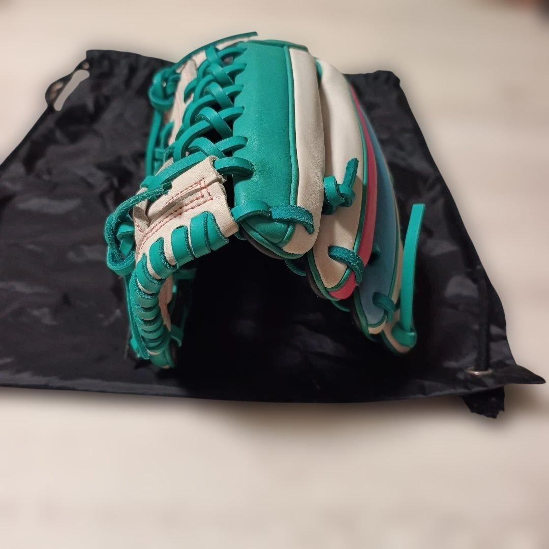 Gloveworks 硬式　グラブ