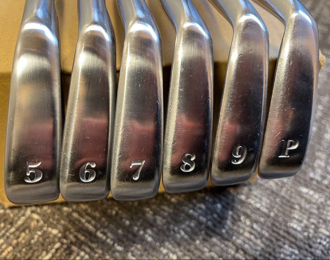 CRAZY CRZ CB アイアンセット　モーダス 130 R