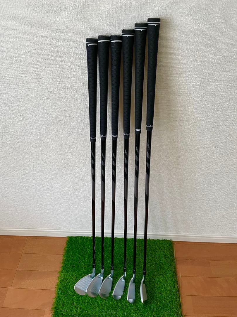 未使用に近い）PRGR 04アイアン　7-52度の6本セット