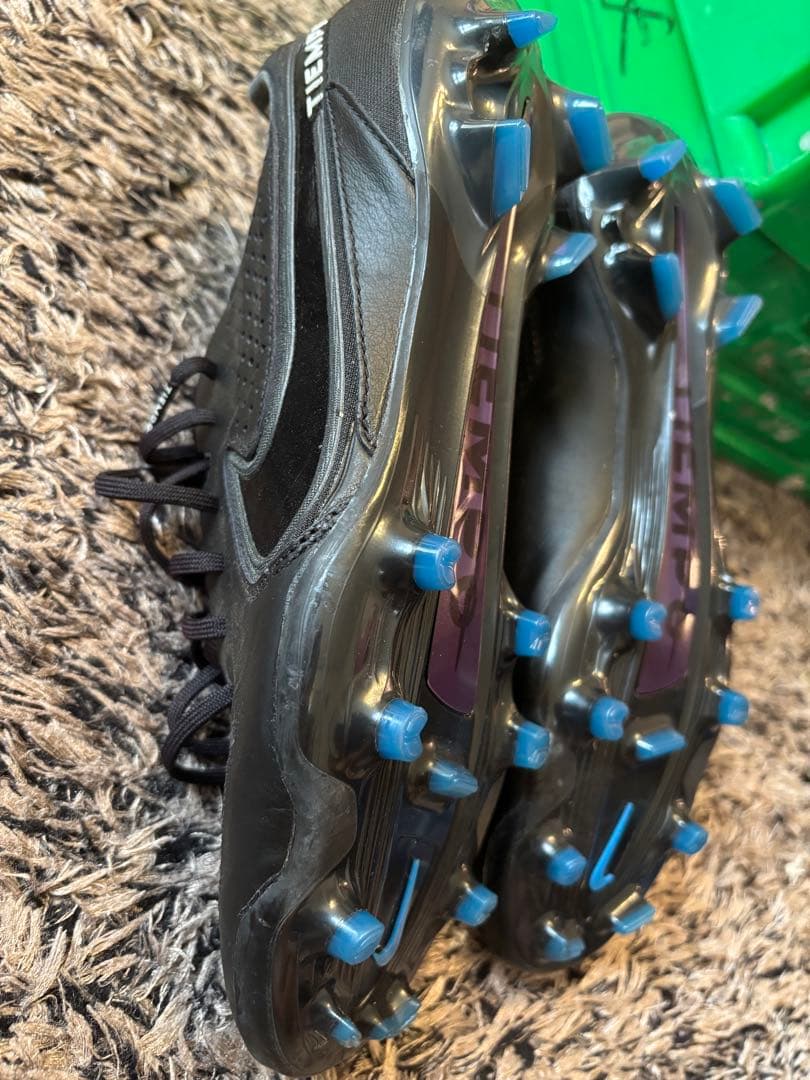 シューズ NIKE TIEMPO LEGEND 9 PRO FG 27.5