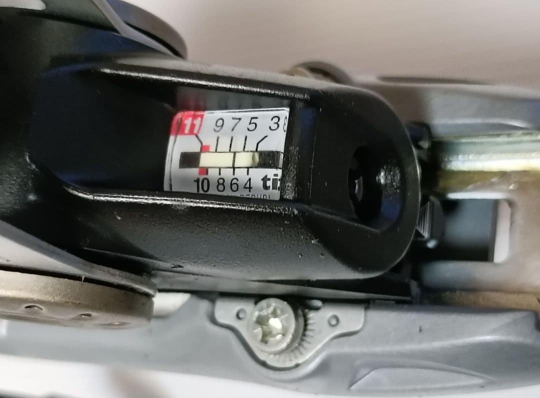 スキー MARKER Speed Point M 11.0 Titanium (N4)