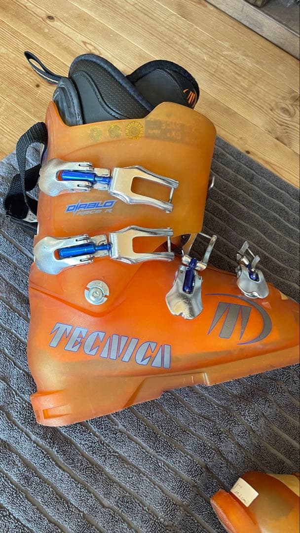 TECNICAテクニカ大人ジュニアスキーブーツスキー靴2525.5オレンジ子供