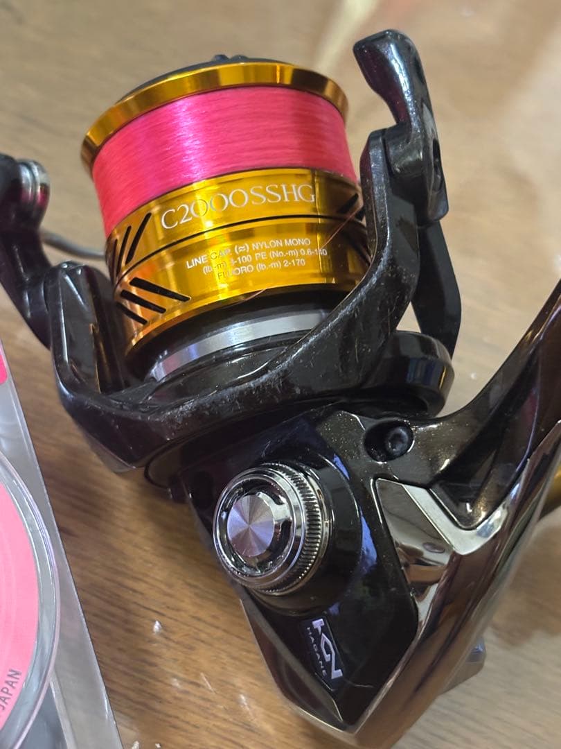 ゆ*う様 シマノスピニングリール ソアレ BB C2000SSHG 【ライン付き