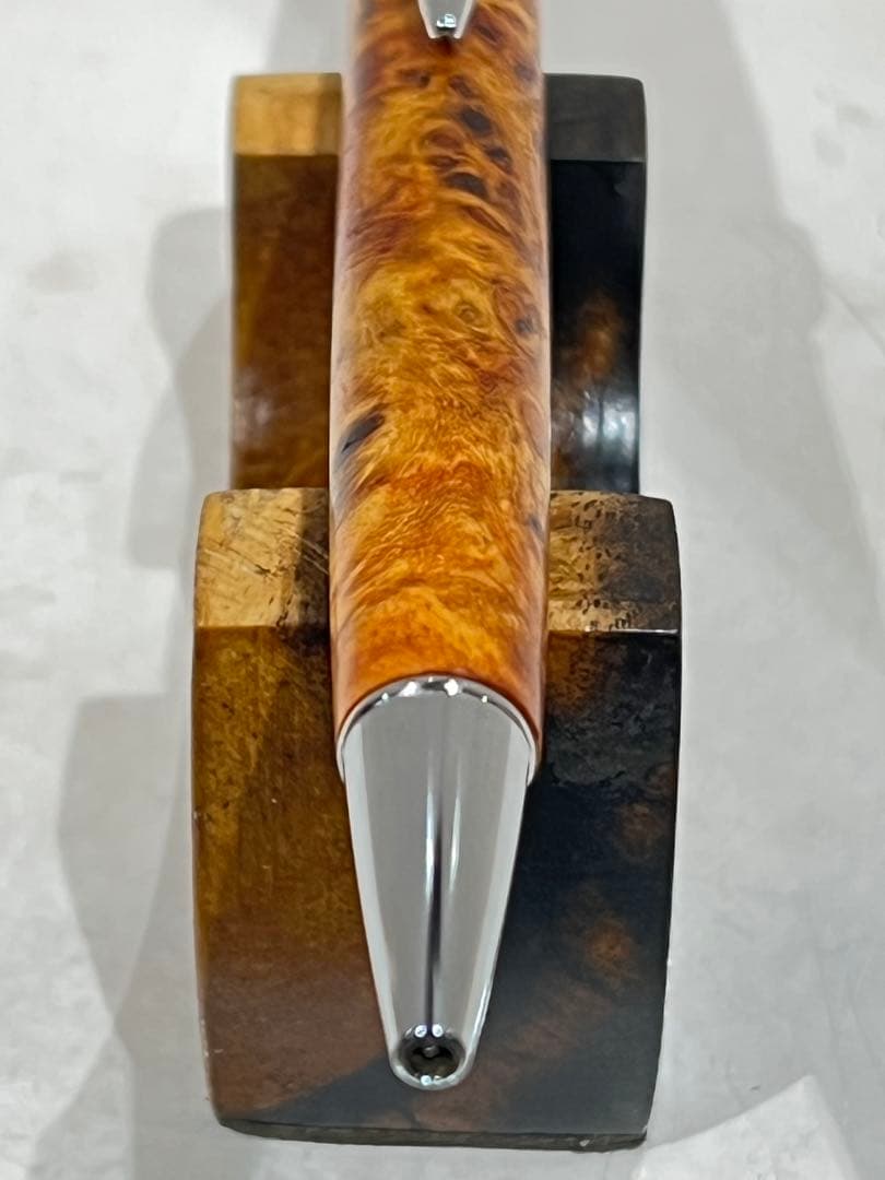 ピュアモルト ・プレミアム・エディション 0.7mmボールペン　アンボイナバール