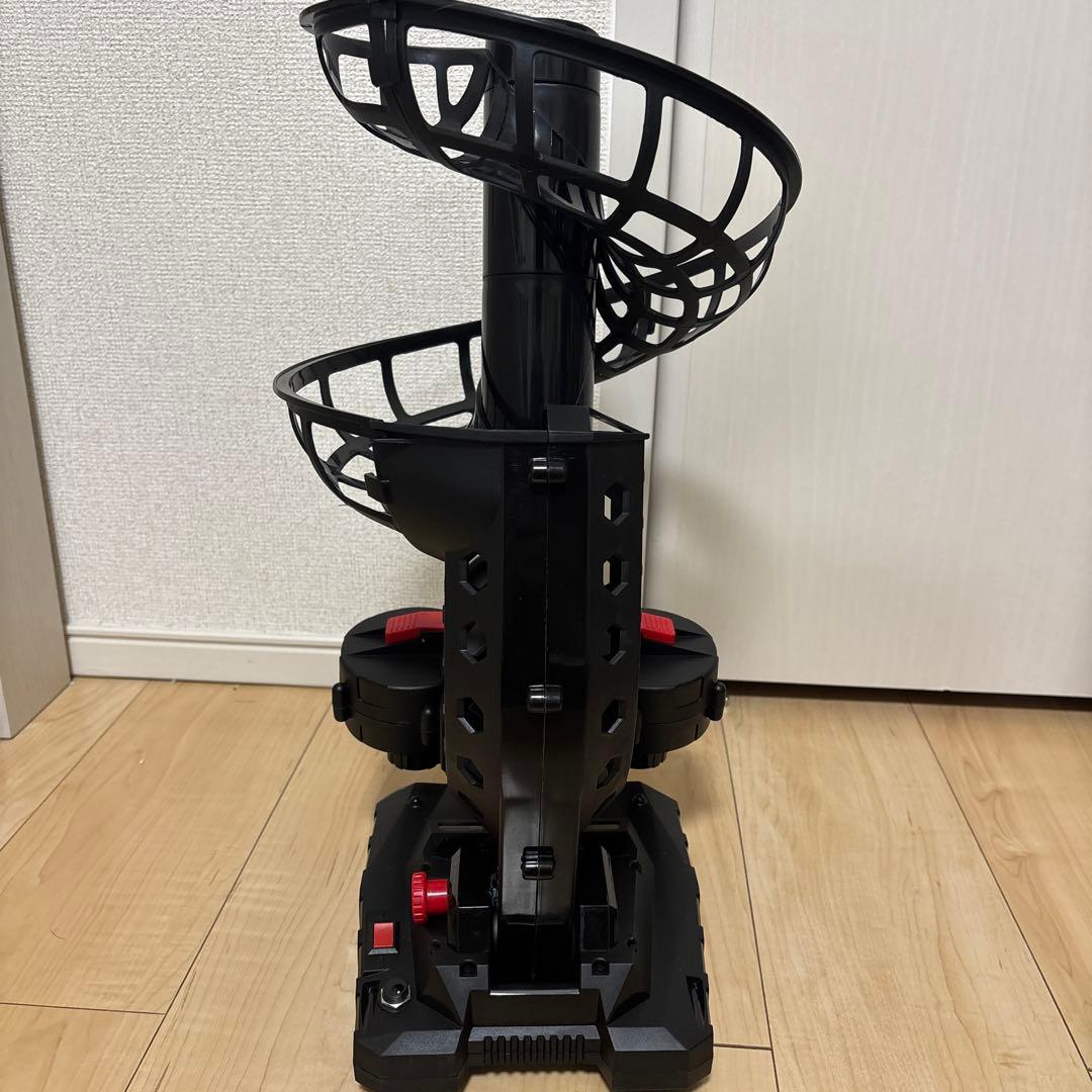 ピッチングマシン 自動機能　変化球　ボール付き