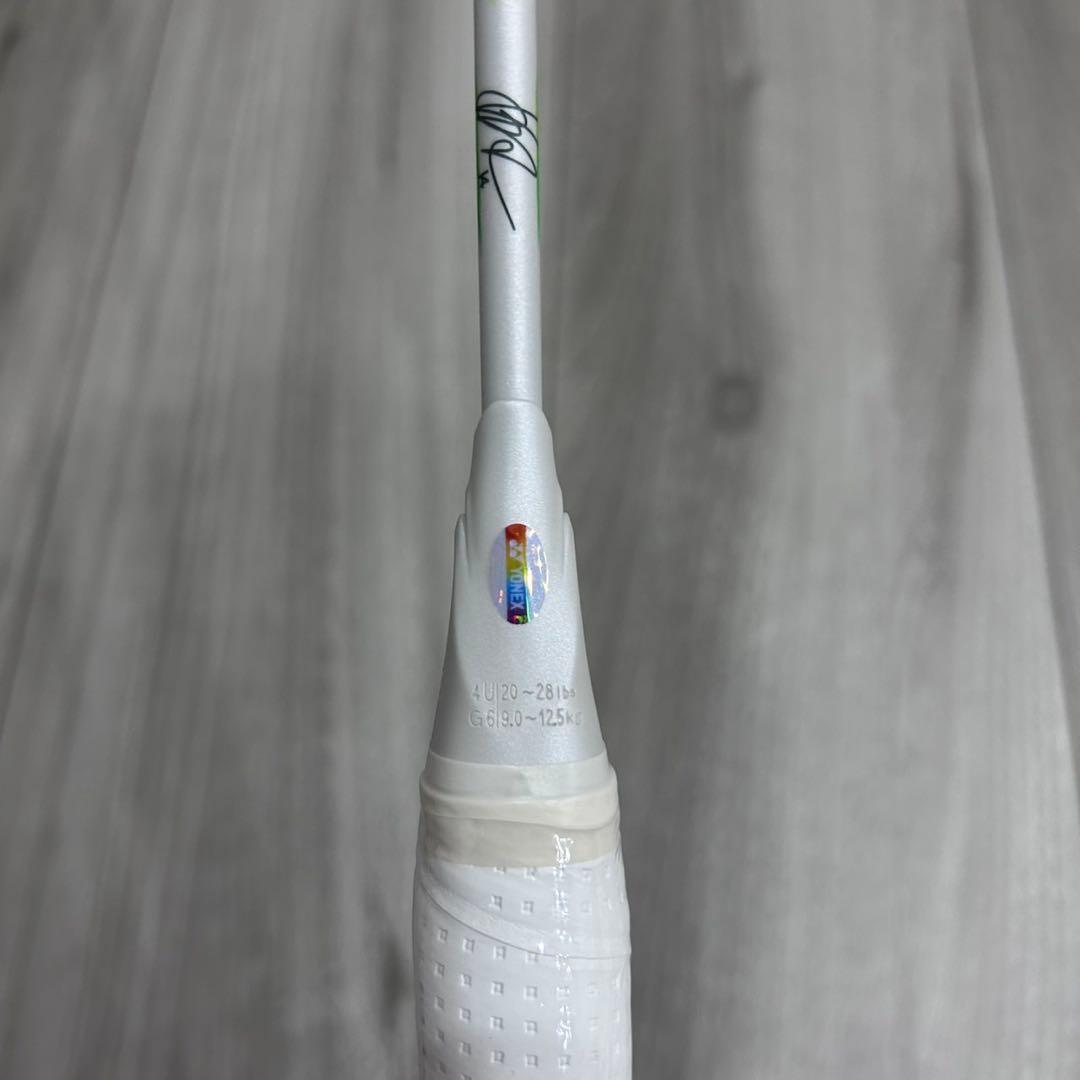 ヨネックス ASTROX100ZZ VA 4UG6 新品未使用 正規品