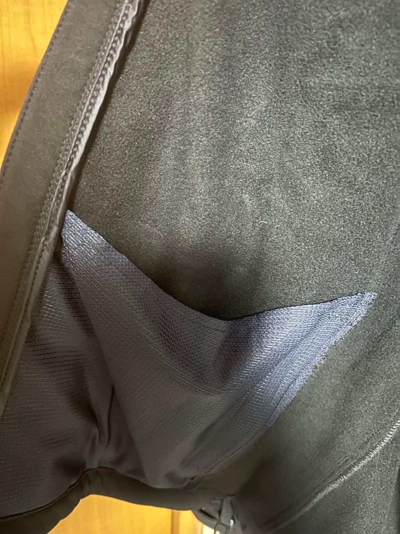 【新品未使用】Pazdesign パズデザイン　ウインドガード　パーカー