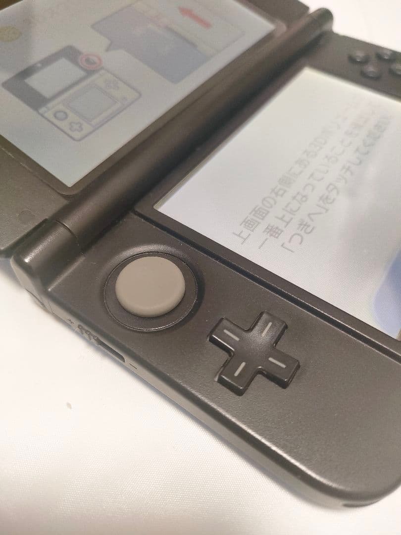 即購入歓迎!!　ニンテンドー3DS LL ブルー×ブラック