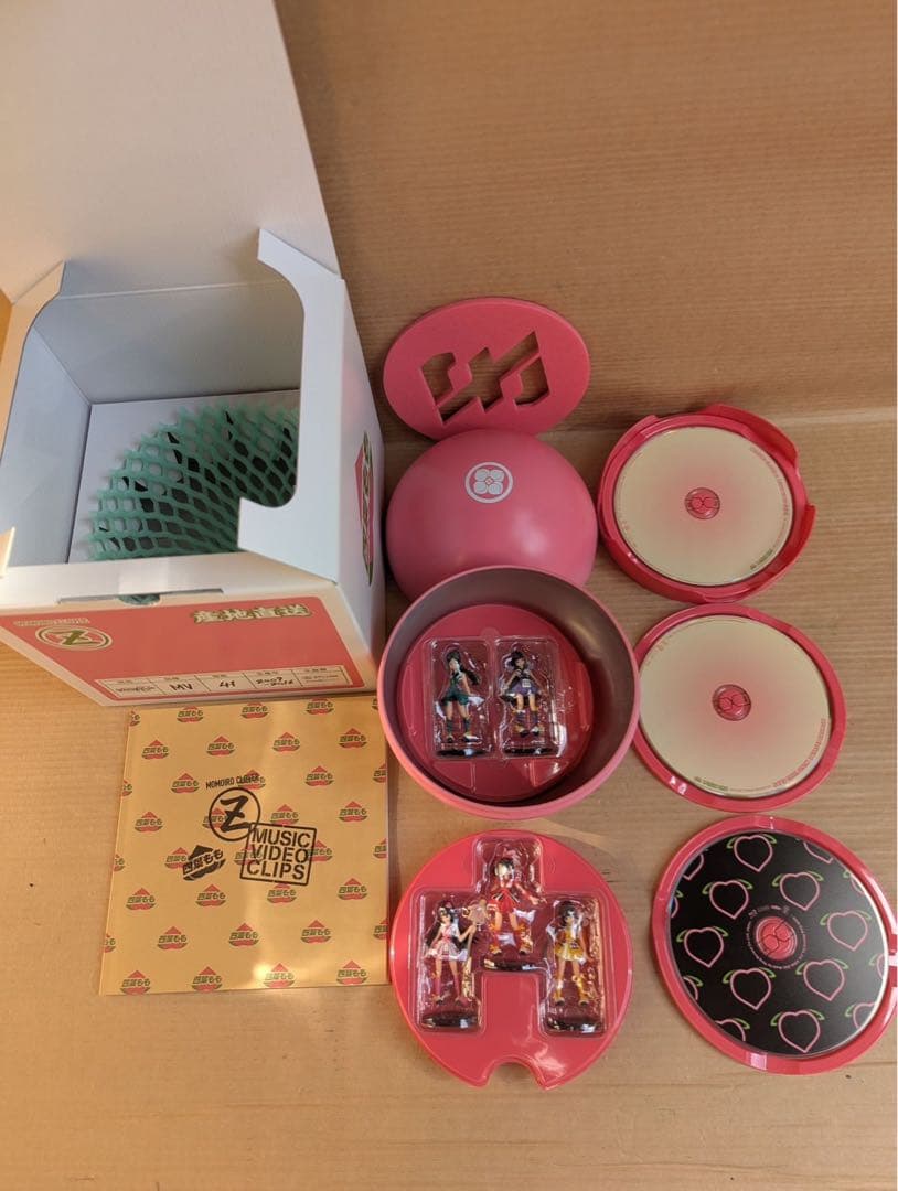 ももいろクローバーZ Blu-rayDVD CDセットグッズ付き