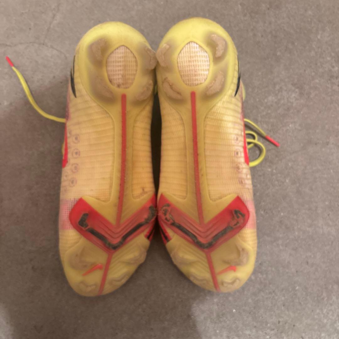 マーキュリアルスーパーフライ8