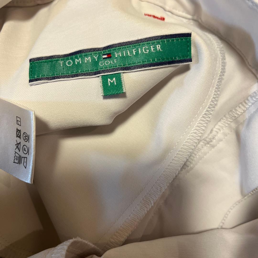   フード付きトップスとスカートセットアップM