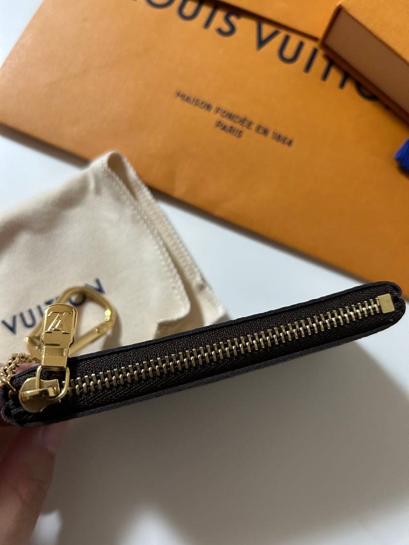 LOUIS VUITTON ポシェットクレ