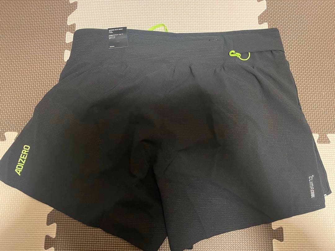 adidas ADIZERO SPLIT SHORT ブラック