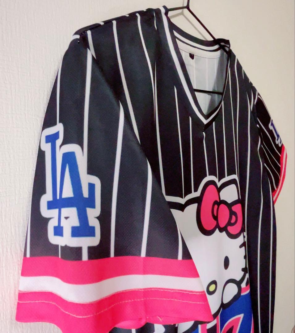✮希少☆最終値下げ☆新品✮ハローキティ50周年✮ドジャースコラボ☆