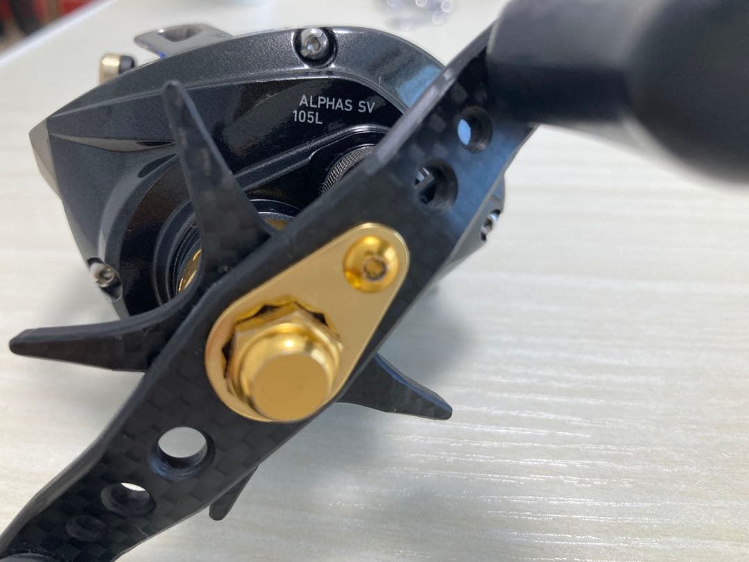 ダイワ アルファスSV105L IXAカーボンハンドル オフセットスタードラグ