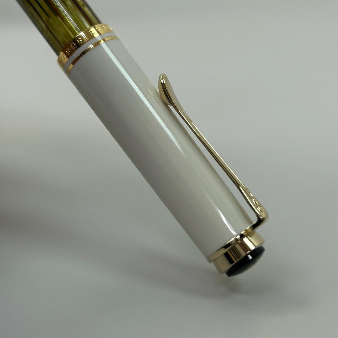 白*集様 未使用 Pelikan 万年筆 スーベレーン 14C-585 インク